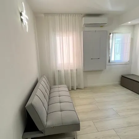 Bert8 Apartment *
